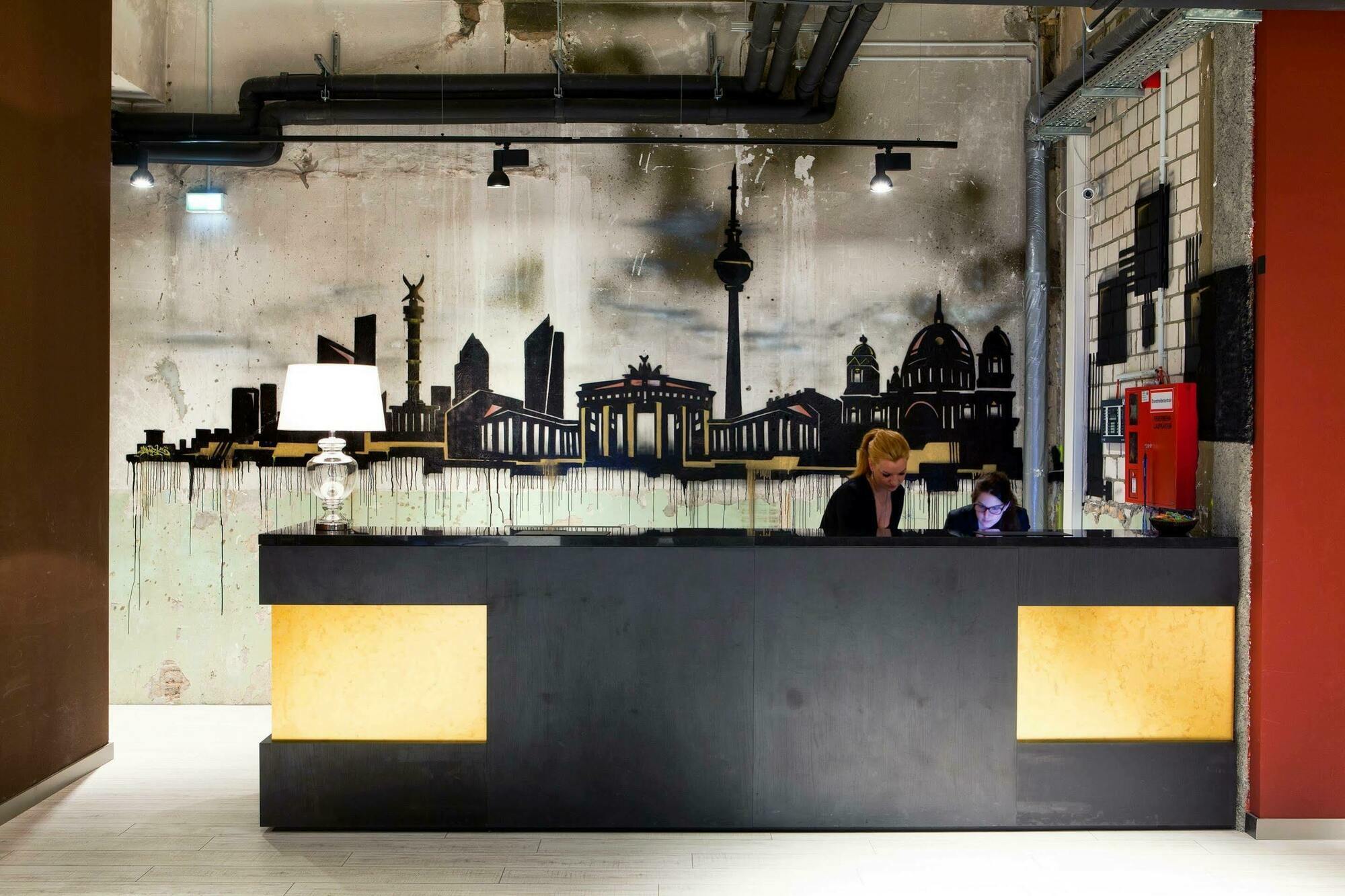 Hotel Catalonia Mitte Berlino