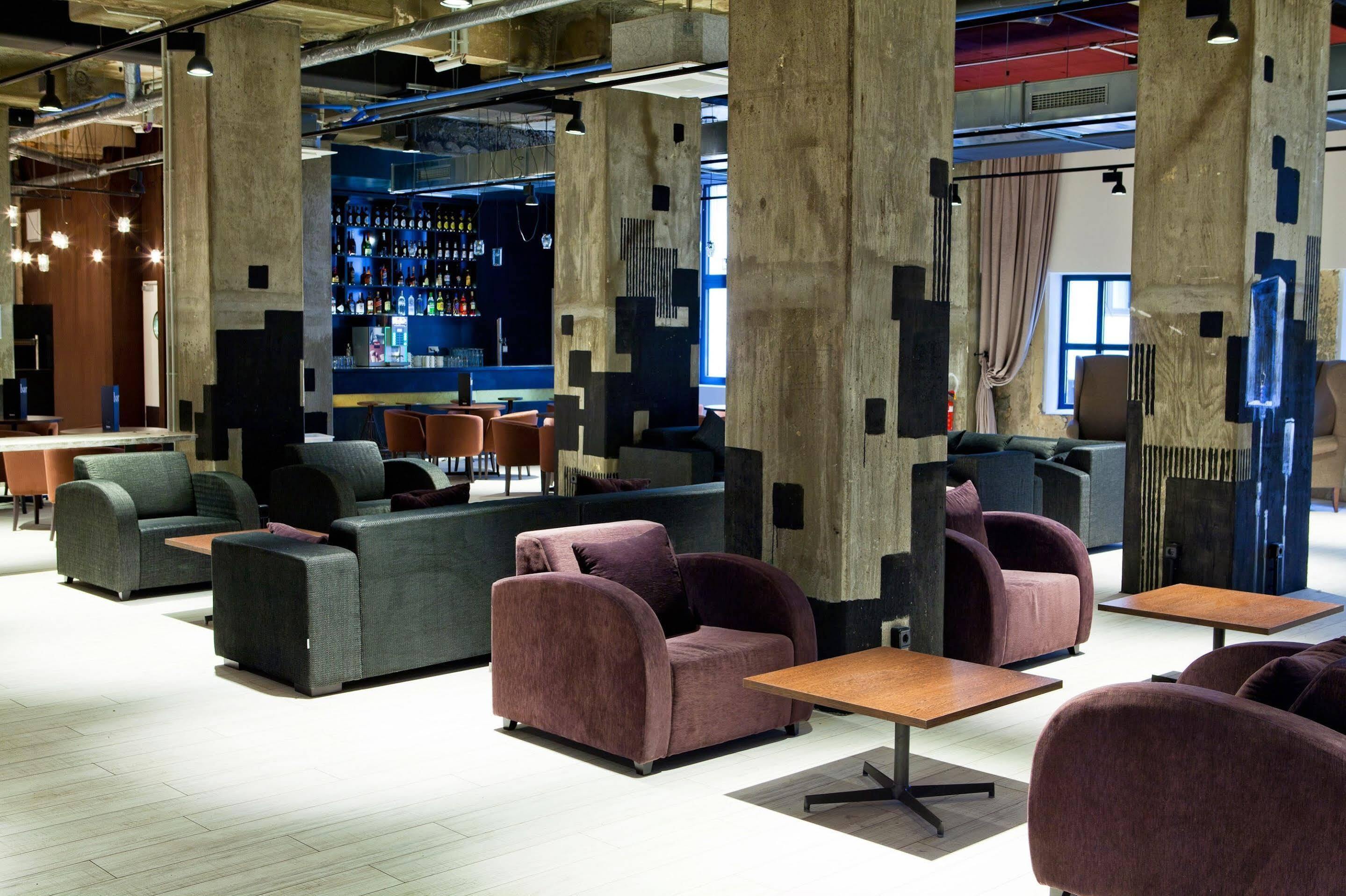Hotel Catalonia Mitte 4*